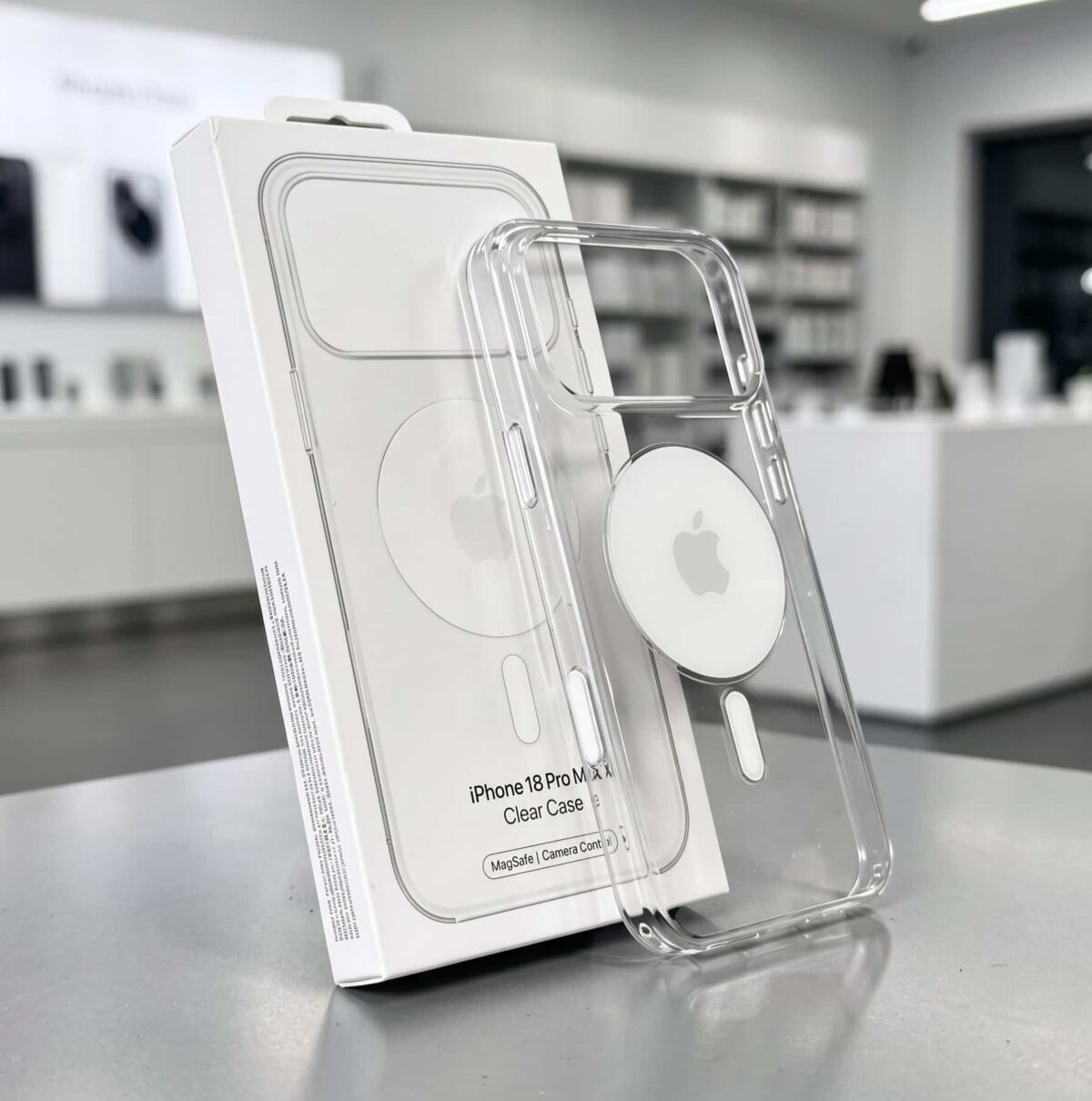⁦غلاف Magsafe الشفاف iPhone 18 Pro max⁩ - الصورة ⁦2⁩